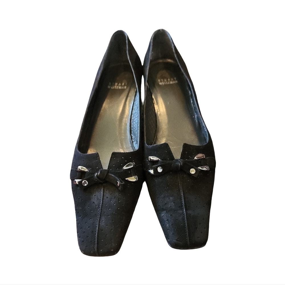 Stuart Weitzman Elegant Black Perforated Suede Kitten Heels With Bow Detail - Picture 2 of 6